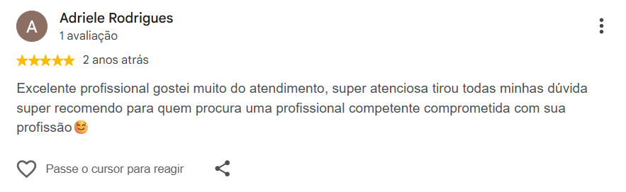 Avaliação pública de Adriele Rodrigues no Google